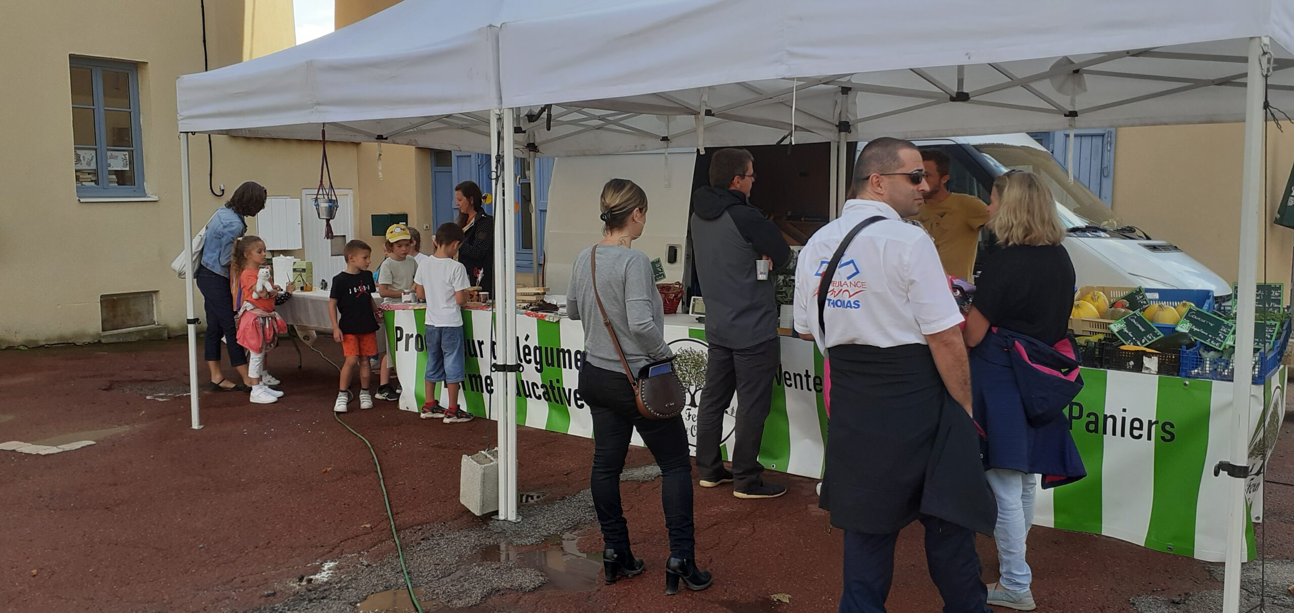 Le marché hebdomadaire